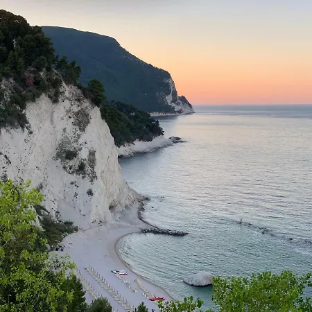 Sunrise * Sirolo